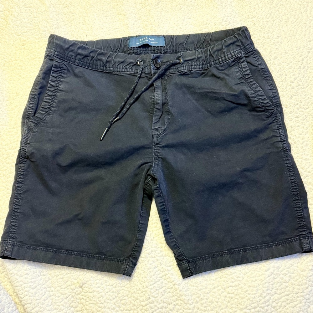 Zara Men's Blue navy Drawstring shorts